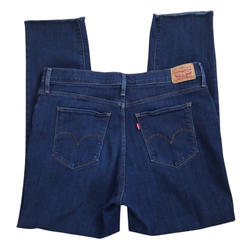 Levi's Women's 724 High Rise Straight‎ Leg Jeans Size 34